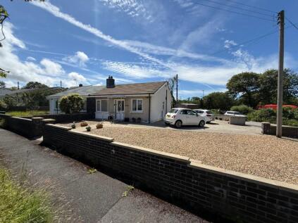 16 Bro Hafan, Cross Inn, Near New Quay , SA44