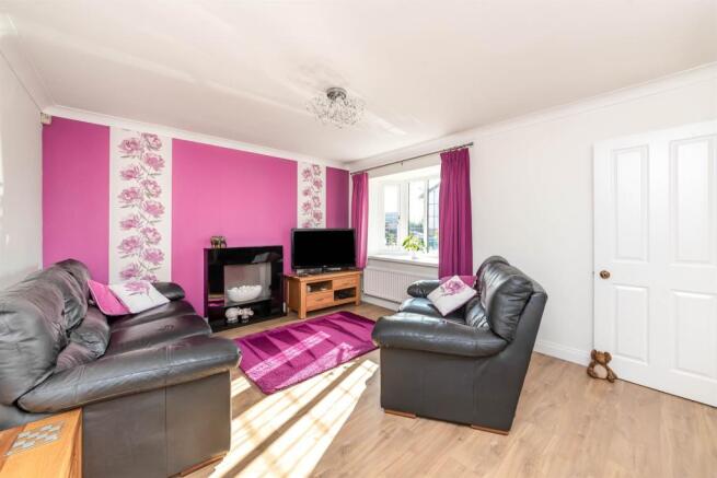 Lounge:
