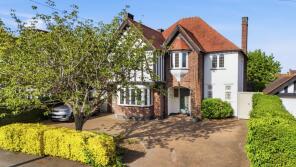 29, Dovedale Road, Nottingham NG2 6JB