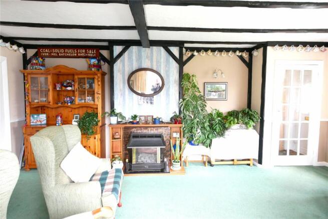 Lounge Dining Room