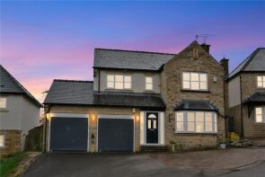 11, Tree Tops Court, Roundhay, Leeds LS8 2AH