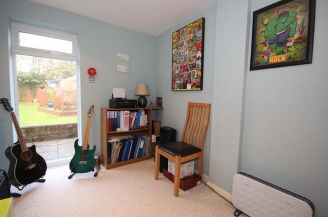 Photo 6