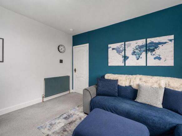 102 Byron Street Dundee-3.jpg