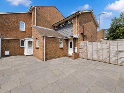 Applewood Close, London, NW2
