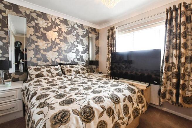 3 bed Detached for sale Image 11