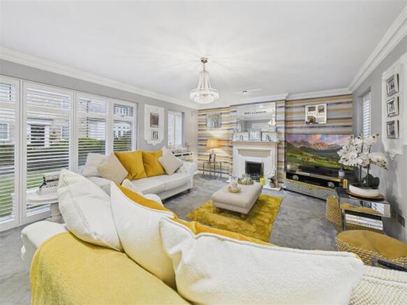 3 bed Town House for sale Image 10