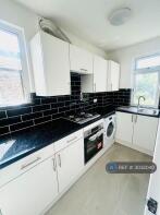 20, Ravenshurst Avenue, Hendon, London NW4 4EE