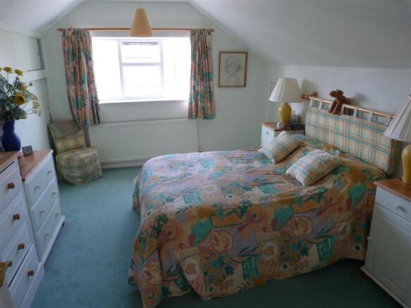 BEDROOM 3