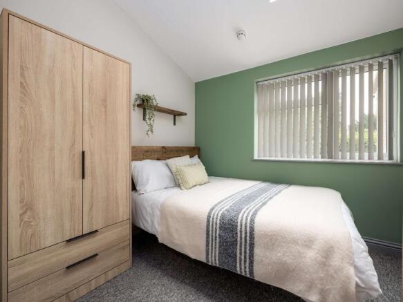 Room 4 (1).jpg