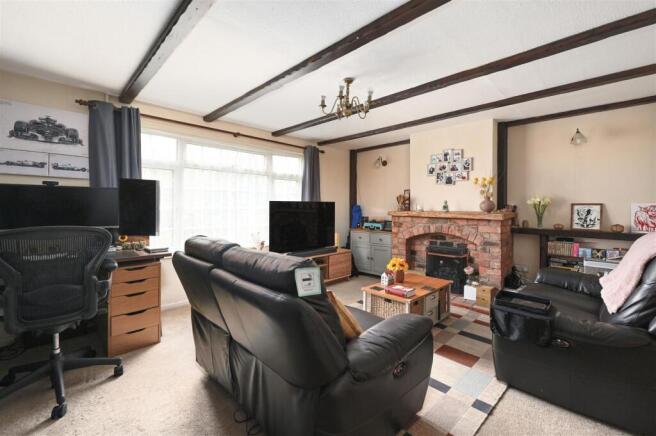 Living/Dining Room