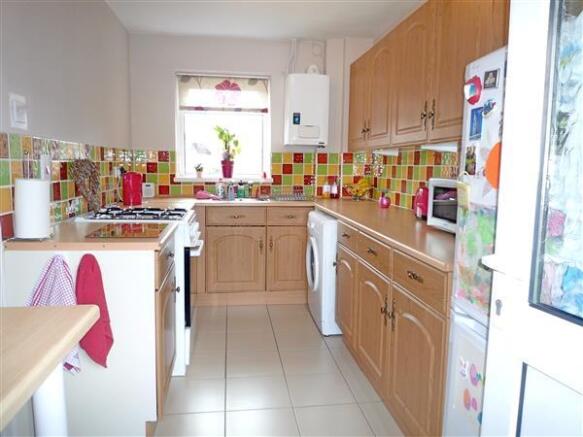 KITCHEN: