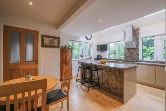 Kitchen/ Diner