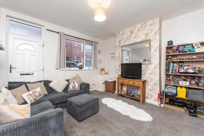 3 bed Terraced for sale Image 4