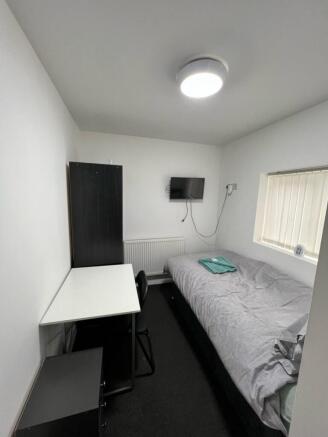 Lrg_5de8251c-6220-4e54-ac53-f5abf566e167