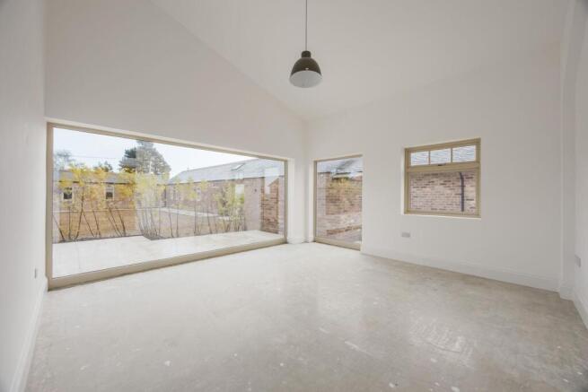4 bed Barn Conversion for sale Image 8
