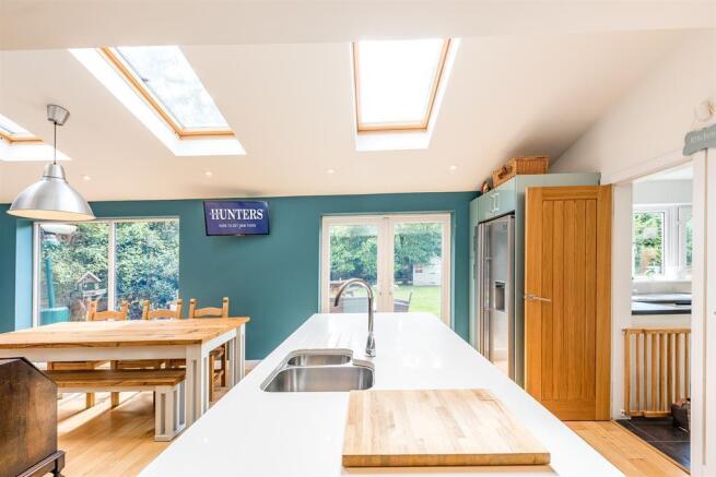 KITCHEN - DINER