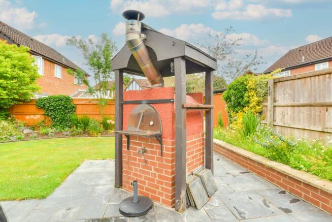 Pizza Oven Garden Back