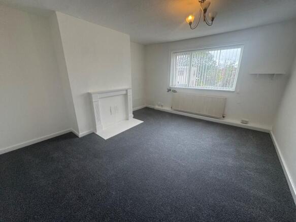 1 bed Flat to rent Image 4