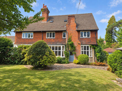 Whyteleafe Road, Caterham, CR3