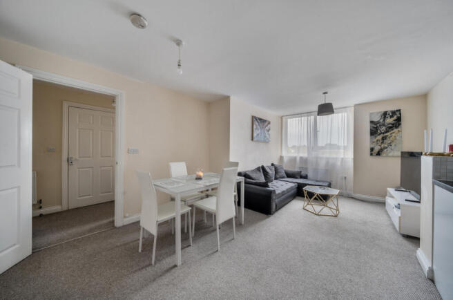 1358318-12-68d3c9...