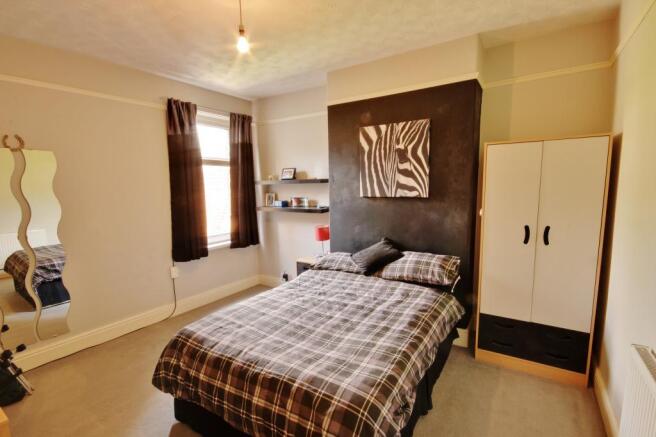 Bedroom 2 (Double)