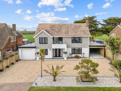 Coastal Road, East Preston, BN16