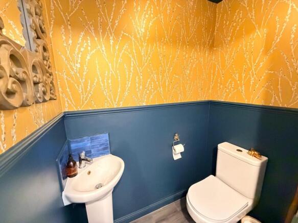 3 bed Semi-Detached for sale Image 7