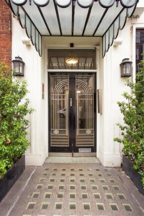 Flat 6, 32 Grosvenor Street London (4).jpg