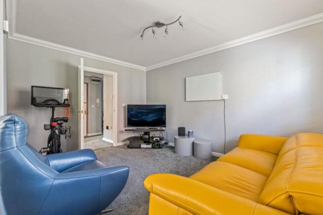 Lounge (2).jpg