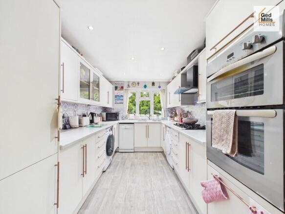 Wembley Avenue , Poulton-le-Fylde  photo 4