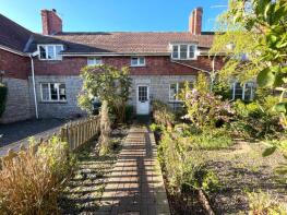 8, Barn Close, Street BA16 0BG