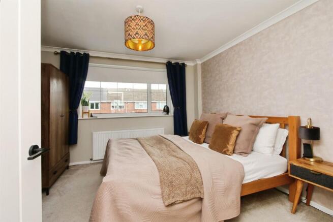 2 bed Terraced for sale Image 10