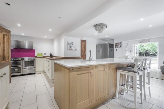 Kitchen/Breakfast Ro