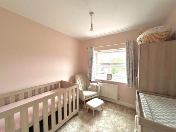3 bed Detached for sale Image 9