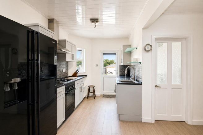 Kitchen / utility room