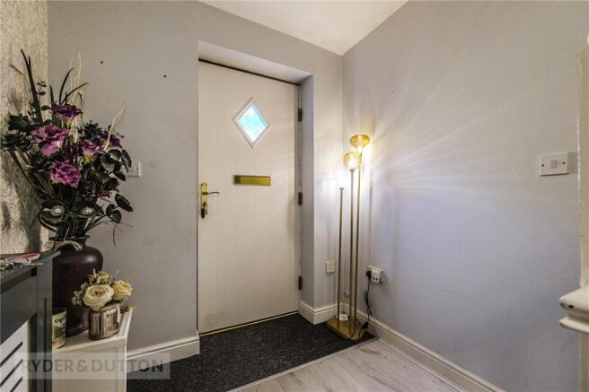 5 bed Terraced for sale Image 10