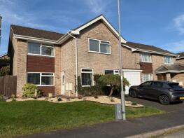 10, Brookfields, Crickhowell NP8 1DJ