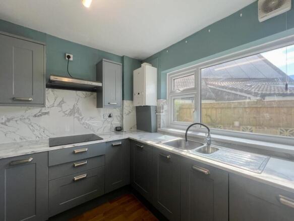 4 bed Detached for sale Image 6