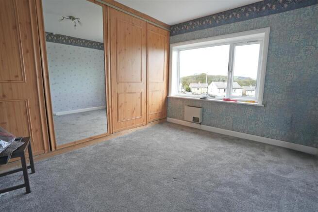 3 bed Semi-Detached for sale Image 11