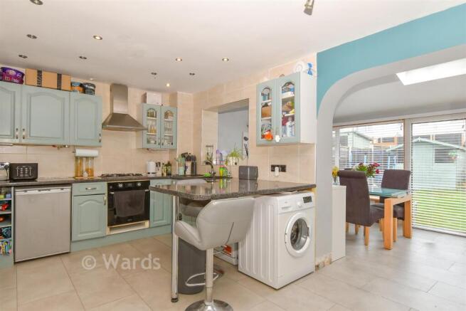 Kitchen/Dining Area