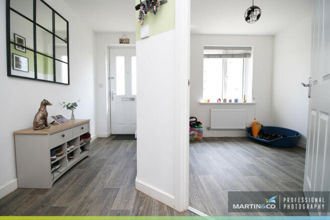 Photo 3