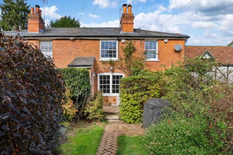 Overton Cottages, Cookham Dean, SL6