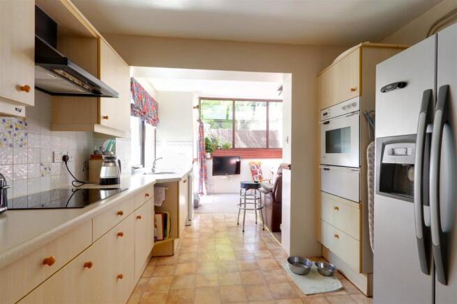 Kitchen out.jpg