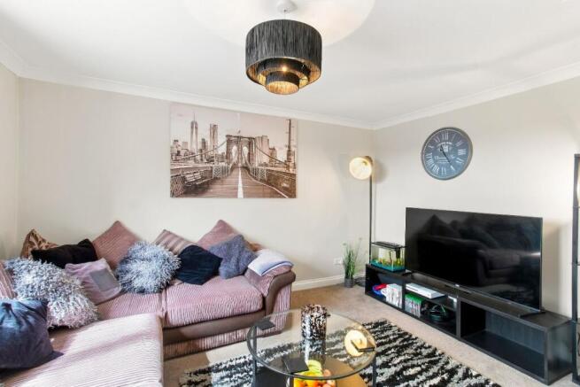 2 bed Apartment for sale Image 4