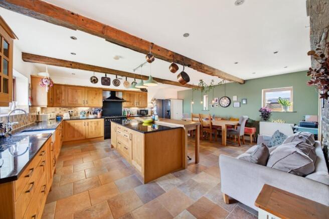 OPEN PLAN DINING KITCHEN