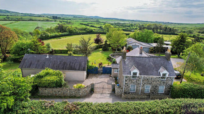 Front of Cae Bach
