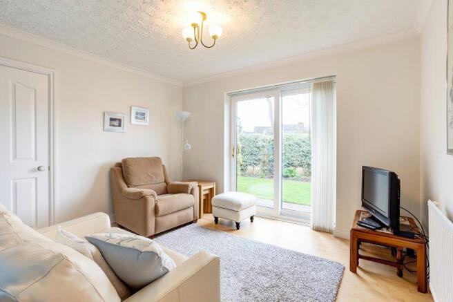 FAMILY ROOM/SNUG