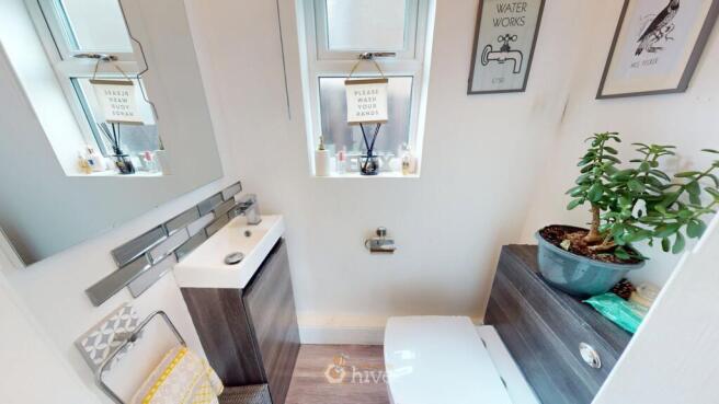 4 bed Detached for sale Image 12