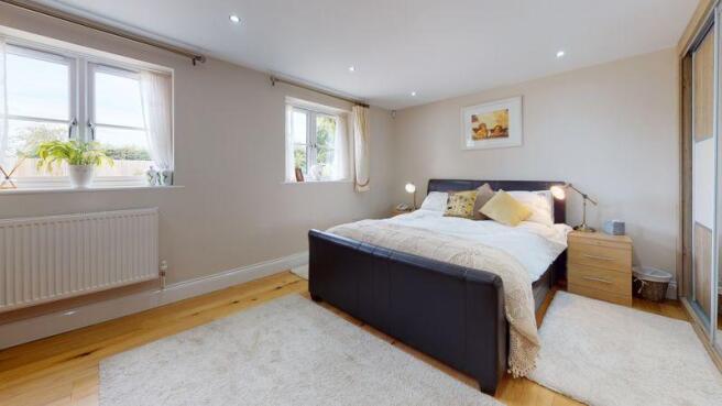 Double bedroom 