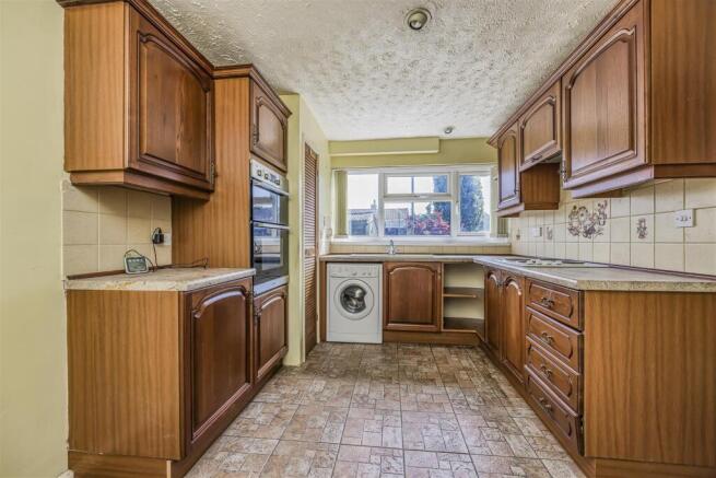 kitchen2.JPG